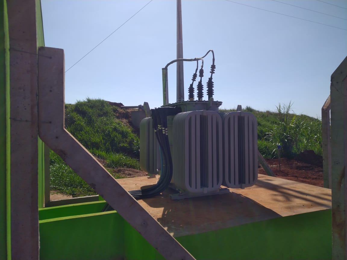 Montagem de transformador de 1000 KVA para irrigação